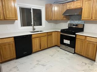 106 N 5th St UNIT 2, Harrison, NJ 07029