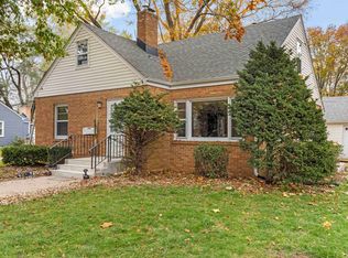 1515 Deborah Ave, Rockford, IL 61103