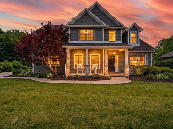 1245 Kilarney Rd, Chesterton, IN 46304