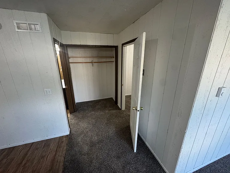 Sheldon 40-Unit (Northpark Apartments) — Photo 10