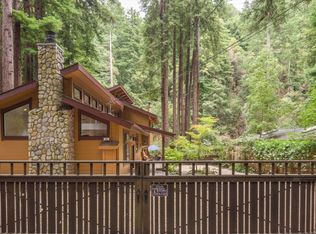 50 Wurr Rd, Loma Mar, CA 94021