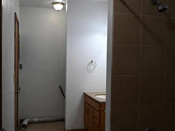 Primary bedroom bath