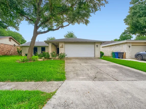 14130 Queensway St, San Antonio, TX 78217
