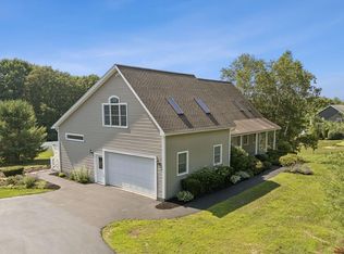 3 Par Four Dr, Auburn, ME 04210