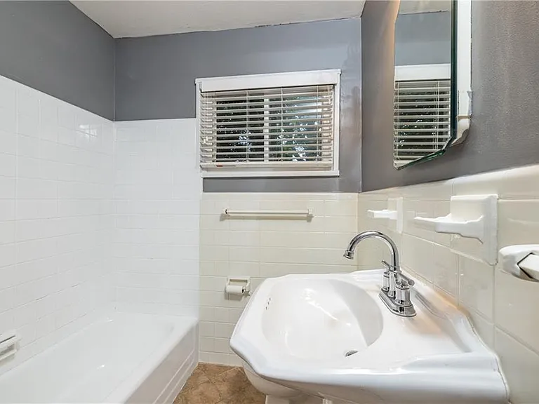 3071 Francine Dr — Photo 10