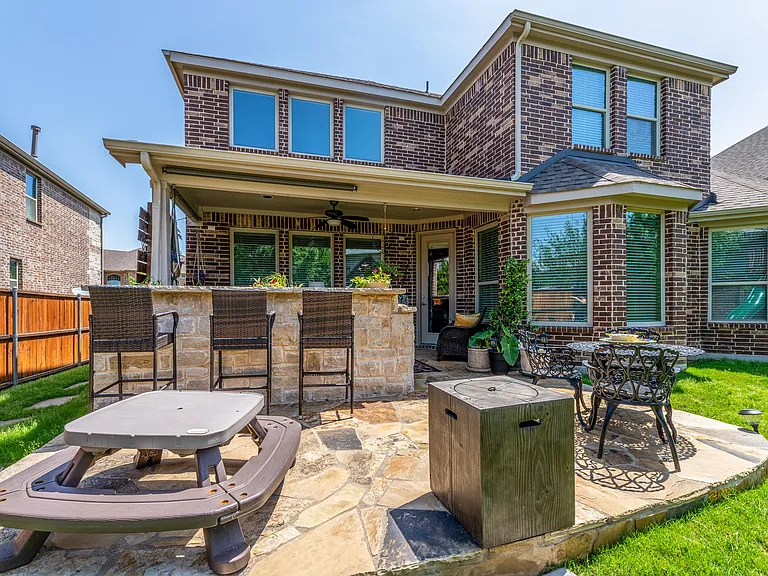 316 Chinchester Dr — Photo 13