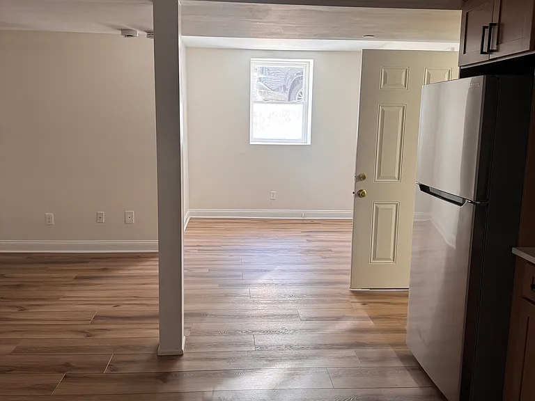 26 Julian St #B — Photo 2