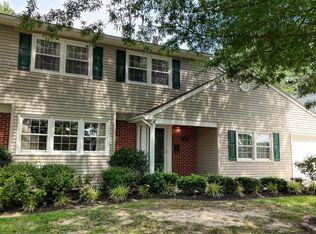911 Woodcrest Dr, Dover, DE 19904