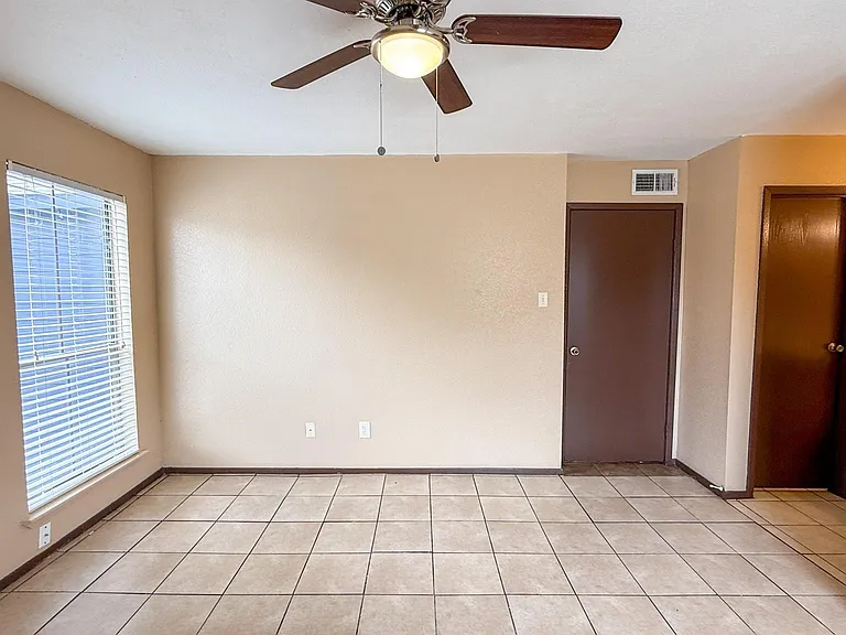 13480 S Thorntree Dr #316 — Photo 9