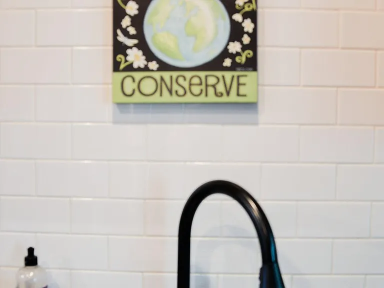 1067 Alta Ave NE #2 — Photo 3
