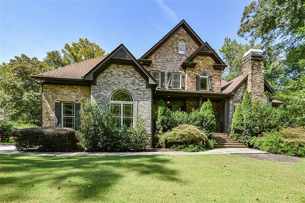 5 bed, 5.5 bath, 7421 sqft, $9,995 — Photo 1
