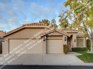 8960 Echo Ridge Dr, Las Vegas, NV 89117
