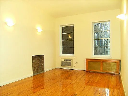 Rented by City Connections Realty | media 22