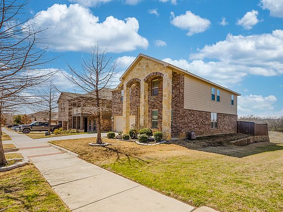 2nd image of 3404 Oceanview Dr