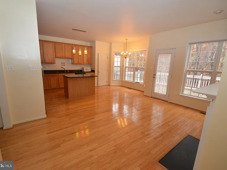 325 Winter Walk Dr — Photo 23
