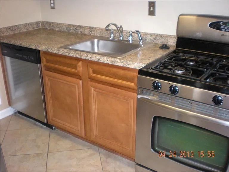 1010 Wynnes Ridge Cir SE — Photo 6