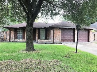 947 Fruitvale Dr, Houston, TX 77038
