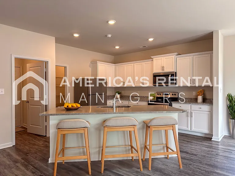 4541 Morgan Dr — Photo 14