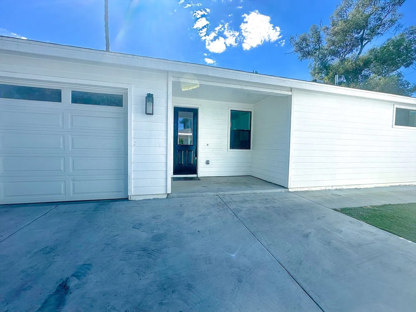 2468 Mission Inn Ave- Riverside CA 3 BR House For Rent — Photo 2
