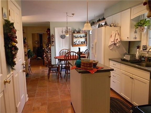 New Kitchen, tile floor