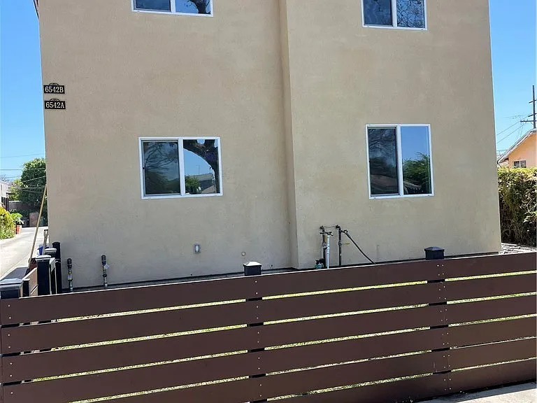 6542 A El Cortez Ave — Photo 9