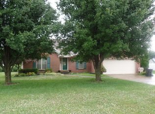 139 E Emerald Cir, Mt Washington, KY 40047