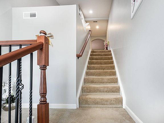 3rd image of 2357 Twelve Oaks Dr #303
