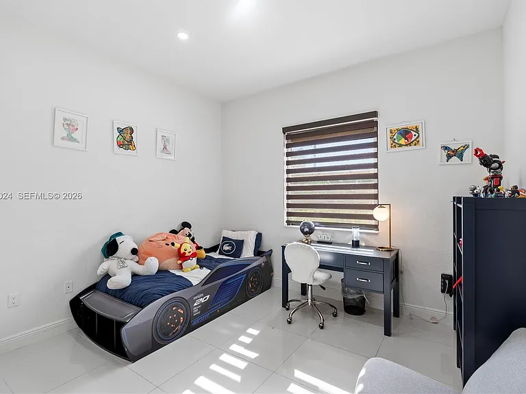 21365 SW 177th Ct — Photo 23