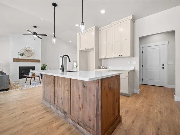 444 N 960 E #179, Hyde Park, UT 84318