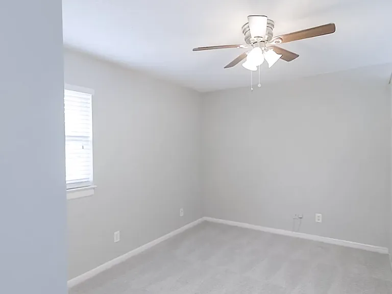 Hampton Hall | Comfort, Convenience, & Community All In One — Photo 228