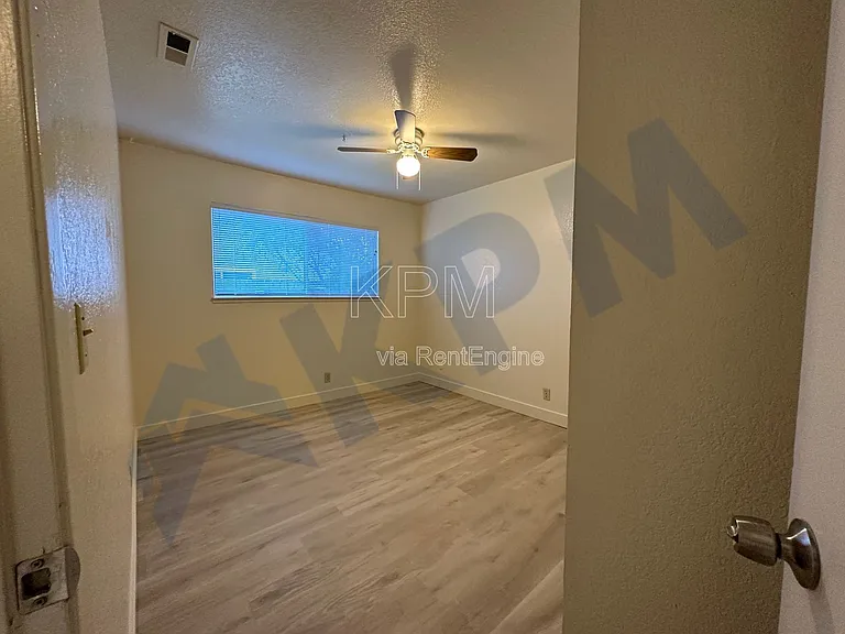 2903 Whittier Ct — Photo 16