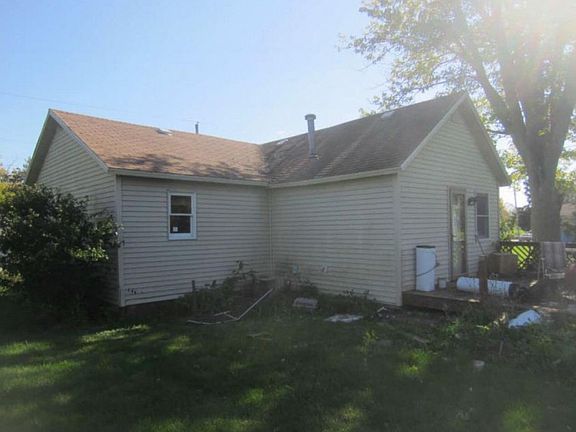 2nd image of 518 S Central Ave