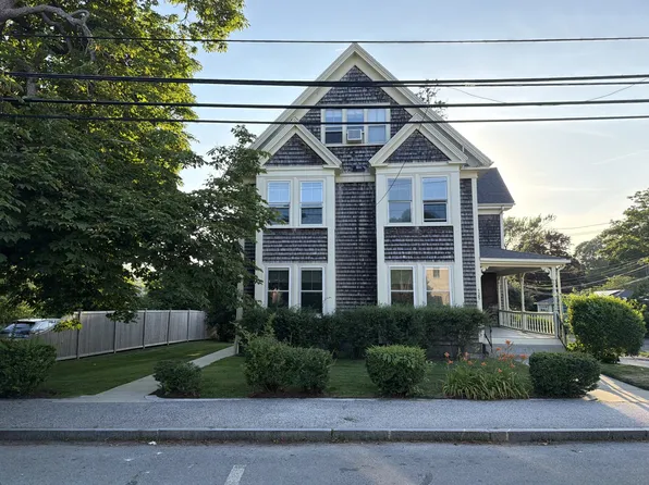 125 Main St #2, Rockport, MA 01966