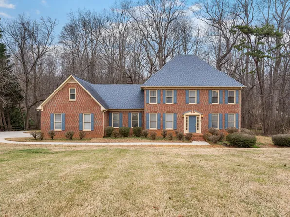 10205 Stallion Way, Bahama, NC 27503