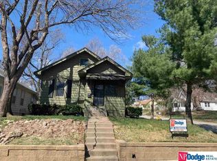 2204 S 58th St, Omaha, NE 68106
