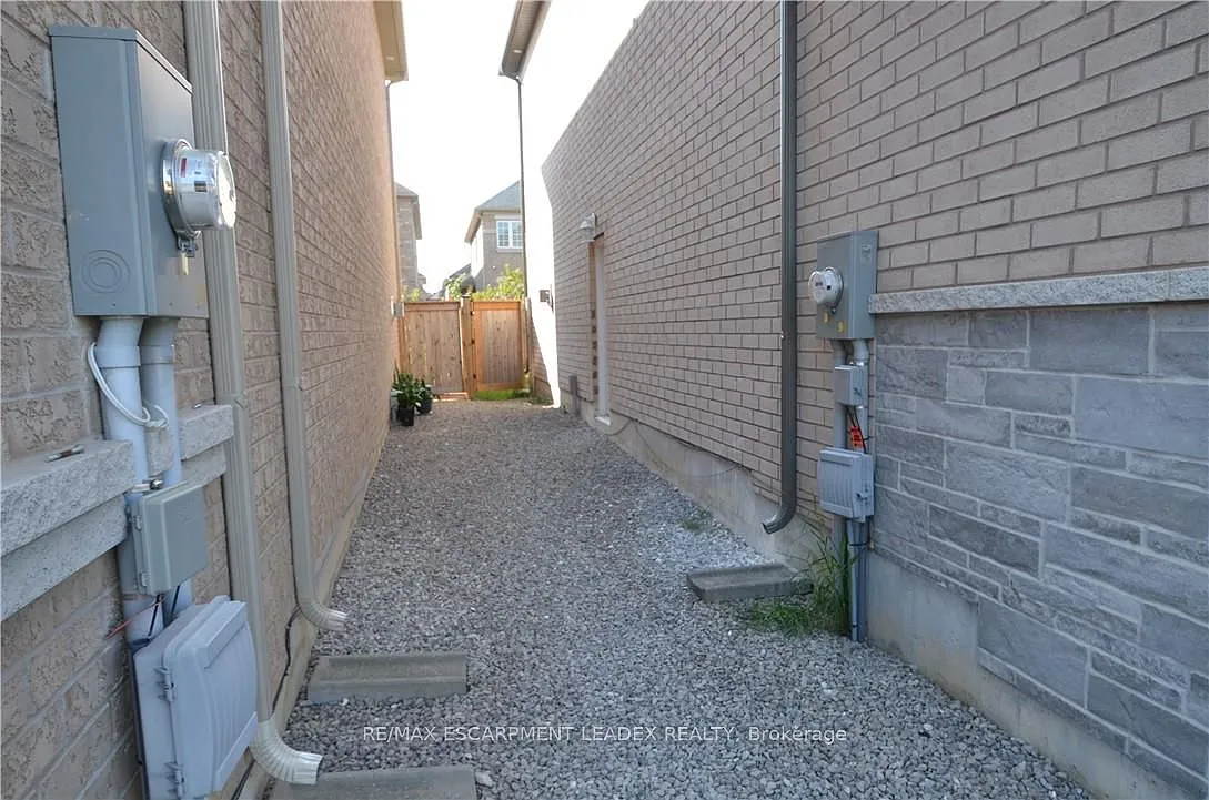 1 bed, $1,750 — Photo 3