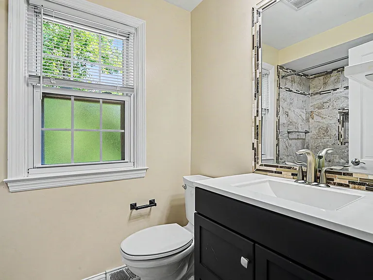 6951 Copperglow Ct — Photo 10