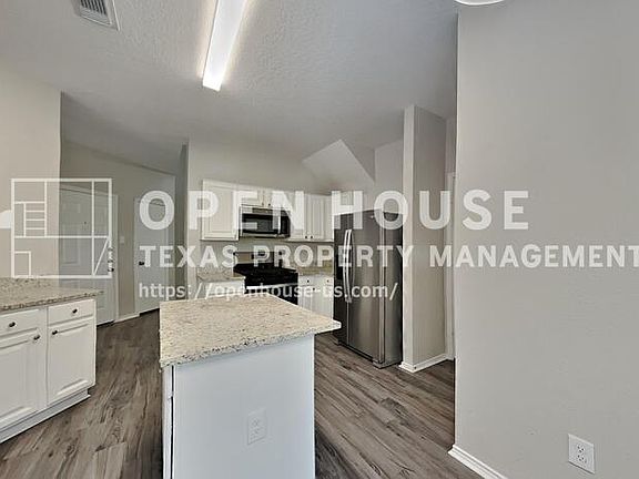 4th image of 1314 Buchans Dr