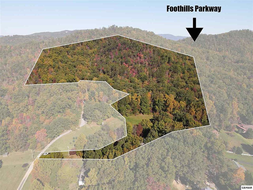 1st image of Stinnett Dr