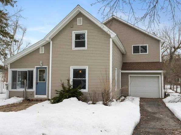 6213 Maple St, Levering, MI 49755