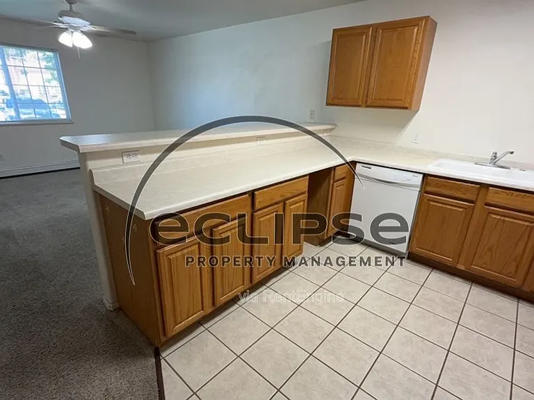 493 Coronado Way #A — Photo 27