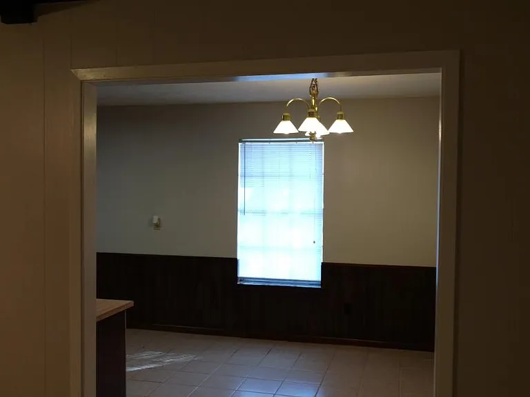113 Sugar Creek Dr — Photo 2