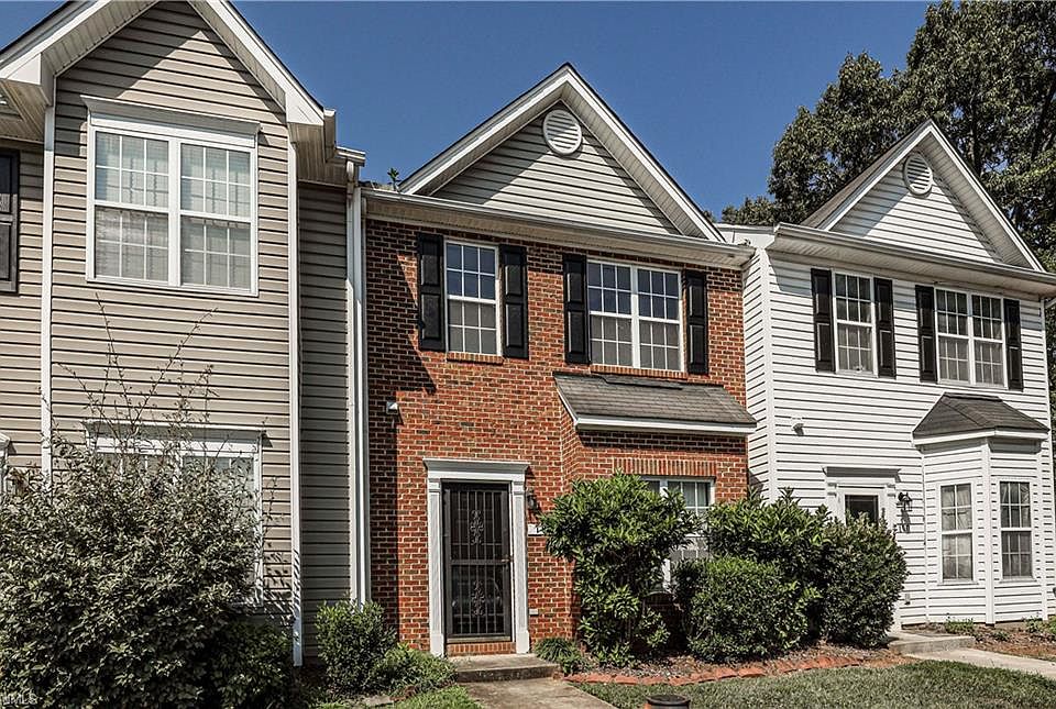 1st image of 102 Heritage Creek Way