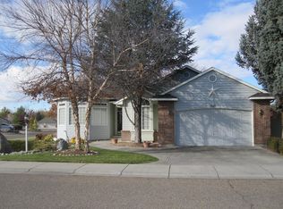 325 Walnut Creek Way, Nampa, ID 83686