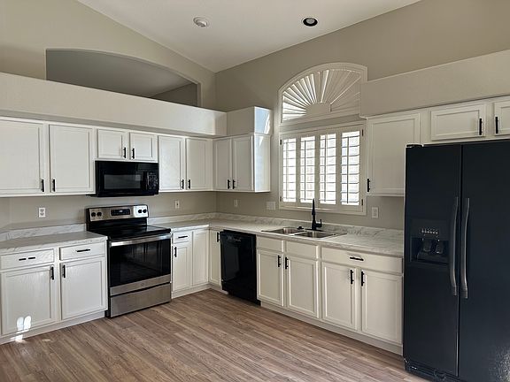 2nd image of 8369 W Melinda Ln
