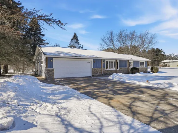 16930 Chisholm St NE, Ham Lake, MN 55304