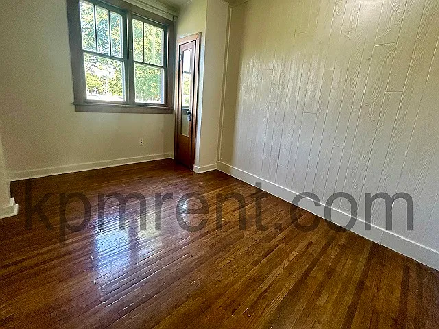 401 2nd Ave SW #101 — Photo 6