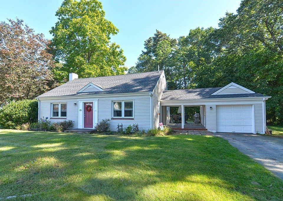1st image of 134 Thayer Ave