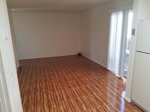 3rd image of 2700 Chelwood Park Blvd NE APT A