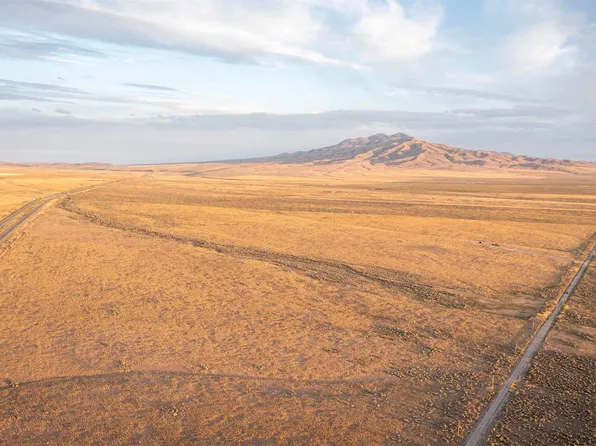 S 2950 E Sharps Rd, Malta, ID 83342